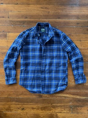 Gitman Bros Vintage Blue Flannel Men’s Size Large  Button Down Shirt - Image 1 of 4