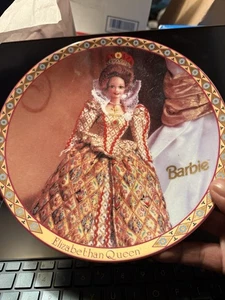 Barbie "Elizabethan Queen" Limited Edition Porzellan Teller #1635 von 7500 - Bild 1 von 10