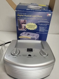 MR. CHRISTMAS DIGITAL MUSICAL LIGHT SHOW - MP3 INPUT - 20 BUILT IN SONGS - WORKS - Picture 1 of 14