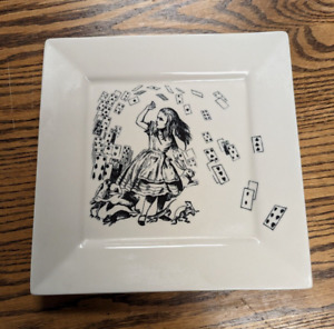 Fishs Eddy Alice In Wonderland 9 in Square Plate House of Cards Art Serving tray