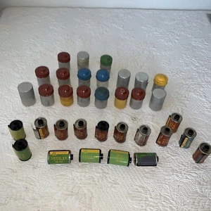 Vintage Metal 35mm Embossed Film Canisters w Lids Kodak + Film Roll Mixed Lot 18 - Picture 1 of 8