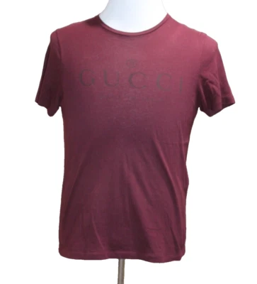 Camiseta Gucci Logo Algodón Jersey Estampado Spellout Camiseta Pequeña Italia Algodón Rojo Oscuro Foto 1 de 4