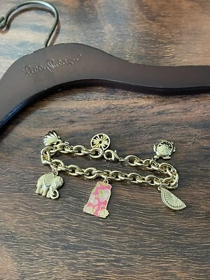 PULSERA LILLY PULITZER DORADA METÁLICA CON DIJE DE CAMBIO ORIGINAL cadena concha de tortuga GWP NUEVA CON ETIQUETAS Foto 1 de 3
