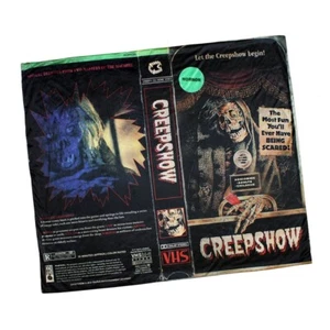 Creepshow Horror Movie VHS Cover Fleece Throw Blanket Stephen King 48"x60" NEW - Picture 1 of 2
