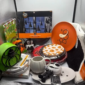 Halloween Decor Lot Plates Napkins Mug Spider Witch Bath Mat Blanket - Picture 1 of 9