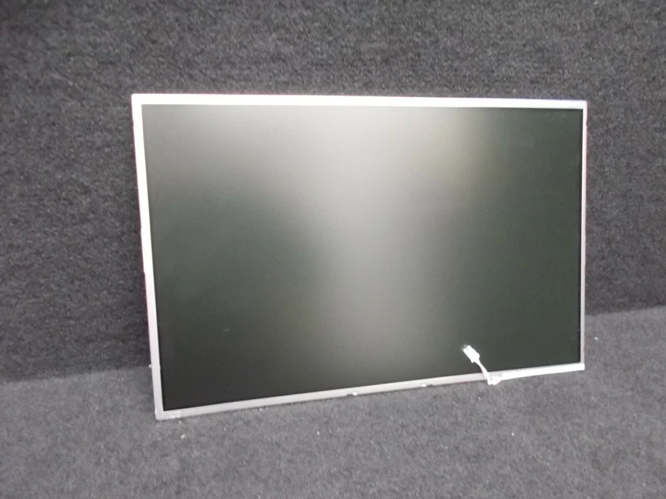 Au Optronics B154EW08 V.1 WXGA, BN 38.1cm (15.4") Laptop LCD Display, #K- 230-10 - Image 1 of 3