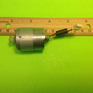 HP Officejet 6310 Inkjet Printer Paper Red and Yellow Wire Motor C9045-60001 - Picture 1 of 3