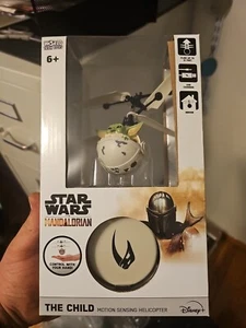 Star Wars Mandalorian Grogu The Child Baby Yoda Motion Sense Helicopter - Picture 1 of 3