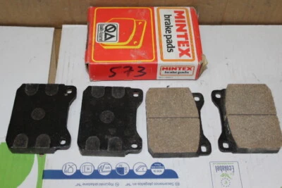 plaquettes avant neuves  MERCEDES 240 D, 230, 250, 280, 350, 450 - Photo 1/2