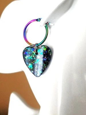 Pendientes de ópalo resina arco iris ópalo corazones en arco iris aros de acero inoxidable 25x27 mm Foto 1 de 4