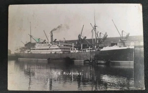 Tarjeta postal New Zealand Shipping Co SS Ruahine B&A Fielden antigua de barco de vapor - Imagen 1 de 2