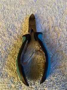 One pair wire weavers clippers With rubberized handles - Picture 1 of 4