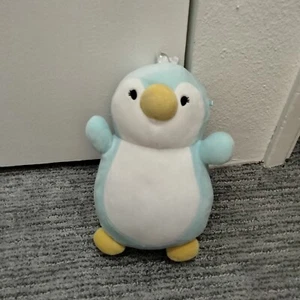 Squishmallow Hug Mees Reina the Penguin 10" Soft Plush Pillow READ - Picture 1 of 2