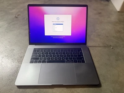 MacBook Pro 15” 2016 - 1TB SSD, 16GB RAM, i7 - Image 1 of 4