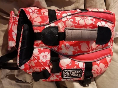 Outward Hound狗救生衣超小号X-Sm粉色花卉带标签 — 第 1/4 张图片