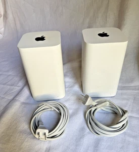 2 Apple AirPort Extreme Base Station Wireless Router (A1521) - PAIR *FAST S&H* - Picture 1 of 11