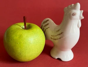CERAMIC ~ OFF WHITE with TAN ACCENTS "ROOSTER" VENTING PIE BIRD ~ 4" TALL - Picture 1 of 6