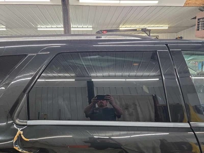 Used Rear Right Door Glass Rear fits: 2016 Dodge Durango R. privacy tint Rear Ri - Изображение 1 из 4
