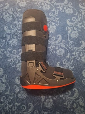 ProCare XcelTrax Air 踝部步行靴 XL 79-95518 可调泵 — 第 1/4 张图片