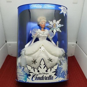Walt Disney's Cenerentola Holiday Princess bambola edizione speciale 1996 Mattel - Foto 1 di 10