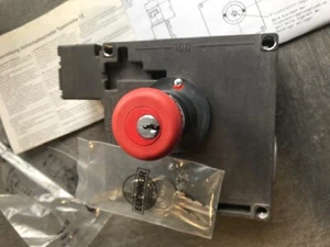 EUCHNER Safety Switch TZ1 LE024MVAB-C1828 2Schlüssel NEU OVP - Bild 1 von 6