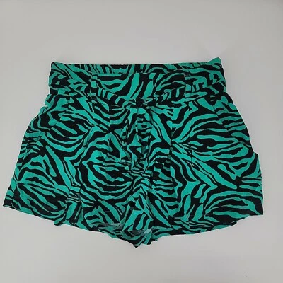 Pantalones Cortos Informales Forever 21 Verde Estampado Cebra Talla XS Primavera Verano Foto 1 de 4