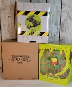 Teenage Mutant Ninja Turtles ULTIMATES! Raphael Mutagen Ooze Glow Super 7 (LESEN) - Bild 1 von 16