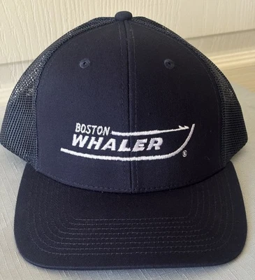 Nuevo Boston Whaler Para Hombres Azul Marino Blanco Logo Snap Back Camionero Gorra Barco  Foto 1 de 4