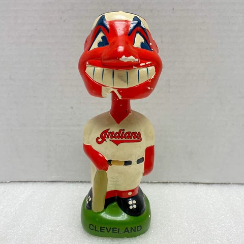 Vintage TEI Cleveland Indians Chief Wahoo BobbleHead 1999 Baseball Guardians MLB Cover