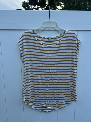 Top de manga corta medio sobre verde para mujer amarillo blanco a rayas elástico suave Foto 1 de 4