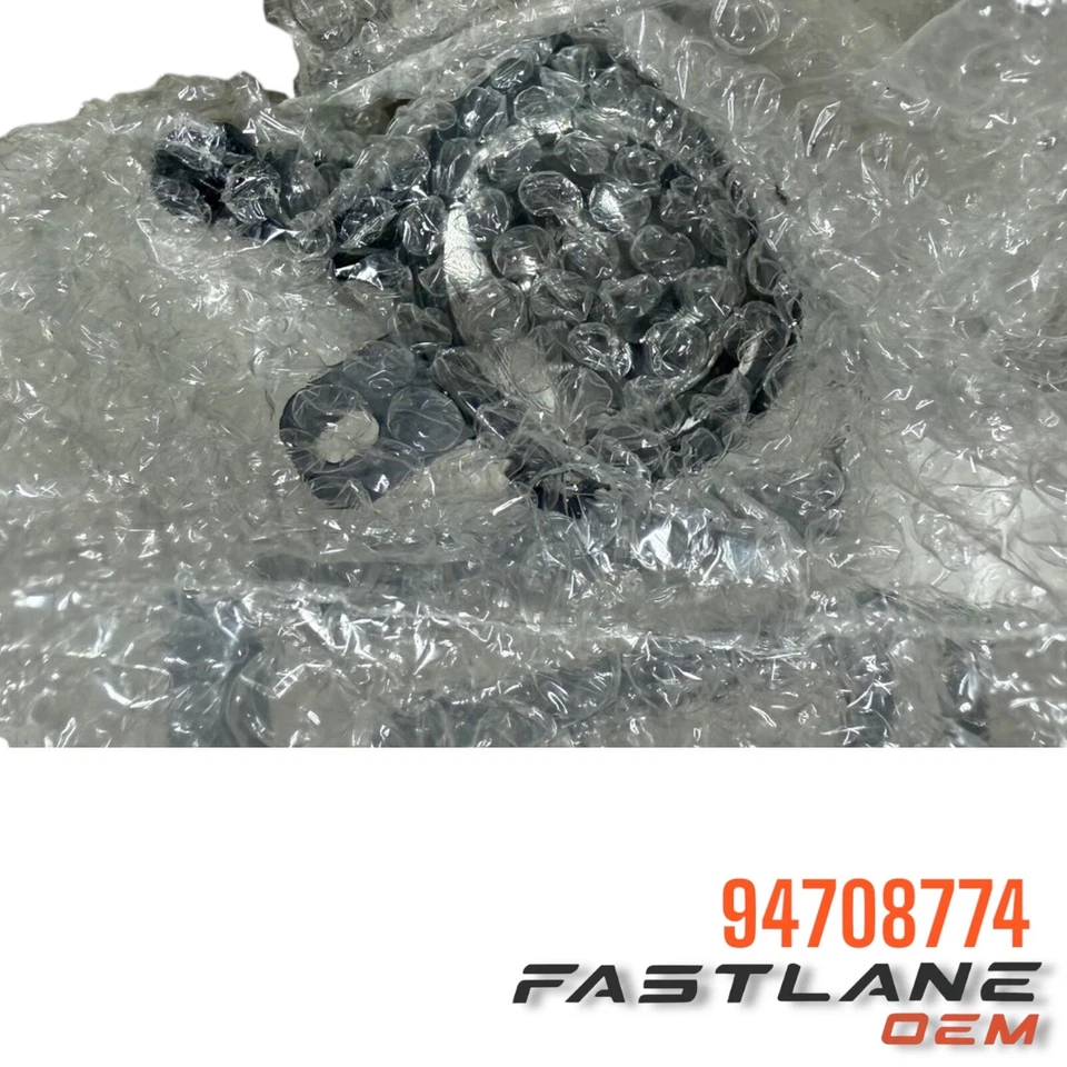 Cadillac SRX 2010-2016 MONTAJE DE FAROS ANTINIEBLA DERECHA NUEVO FABRICANTE DE EQUIPOS ORIGINALES 94708774 Foto 1 de 4