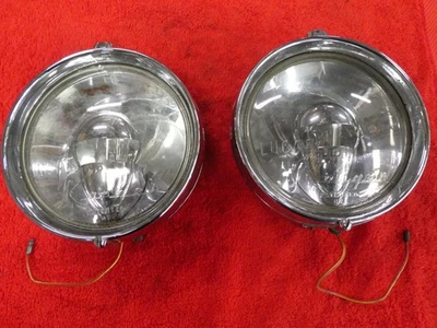 FORD FALCON GENUINE LUCAS RANGER DRIVING LIGHTS FOR XT GT - image 1 of 4