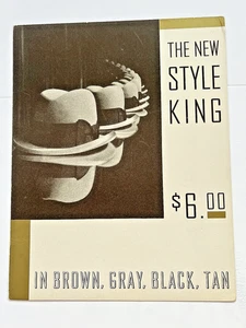 Anuncio de cartón de encimera de colección de los años 40 The Style King Hats Wheel Wright icónico - Imagen 1 de 3