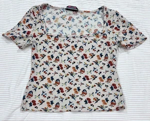 Blusa Mujer Discreta Manga Corta Cuello Cuadrado Talla M Juniors Marrón Floral - Imagen 1 de 6
