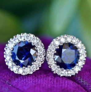 2.5CT Round Lab Created Sapphire Diamond Halo Stud Earring 14K White Gold Plated - Bild 1 von 4