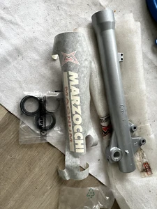 Fork Tube Vertical Marzocchi Original Derbi Senda 00H020120 - Picture 1 of 2