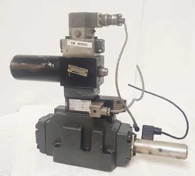 🔥Rexroth 4WS2EM10-45/10B2ET Directional Control Servo Valve Assembly - Image 1 of 4