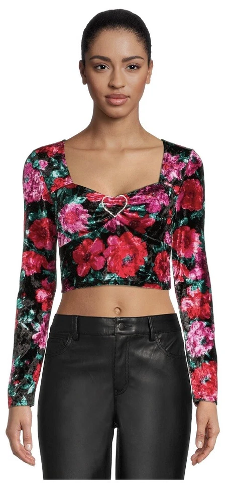 Madden NYC Junior's Velour Top Rhinestone Heart Size XL(15-17)