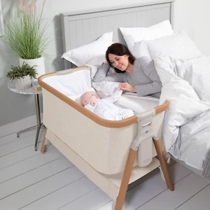 Tutti Bambini CoZee bedside crib Scandinavian Walnut & Ecru 0m+ bag & mattress - Picture 1 of 7
