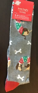 NOVELTY Dachshund Knee Highs Holiday Winter Socks Sweater Fits Shoe 5-9 - Picture 1 of 5