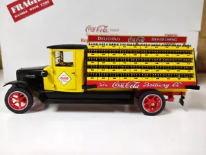 Danbury Mint 1928 International Coca-Cola Delivery Truck 1:24 Box &Certificate. - Picture 1 of 10