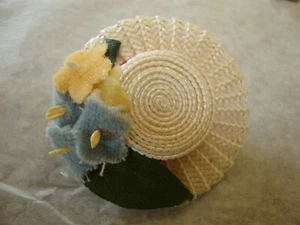 Vintage WHITE Brim HAT with Flowers Pin 1 3/4" - Picture 1 of 2