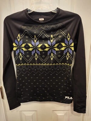 Camiseta deportiva Fila Activewear Geometric XS para mujer manga larga negra atlética Foto 1 de 4