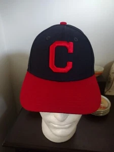 New Era Cleveland Indians Youth Strapback Hat - Picture 1 of 5