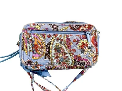 Bolso Bandolera Vera Bradley RFID Muñequera Azul Paisley Floral Acolchado Algodón Foto 1 de 4