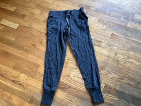 Victoria&rsquo;s Secret heather black Ribbed waist/legs Jogger pants w/pockets XS NWT