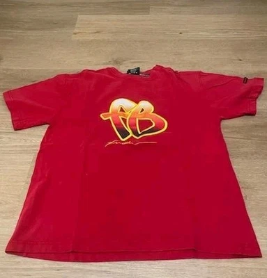 Camisa FUBU Y2K roja bordada degradada niños talla L  Foto 1 de 4