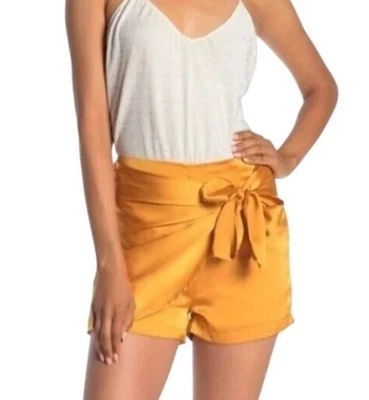 Nuevo con etiquetas Pantalones Cortos para Mujer - NSR Sidney Tie Cintura, Talla Grande Foto 1 de 4