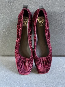 NEW Vince Camuto Crushed Velvet Ballet Flats Loafer Vamp Goth  Womens Size 8.5 - Picture 1 of 14