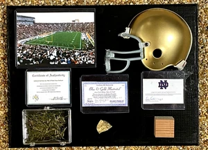 Notre Dame Stadion Ziegel Chip, Bank Stück, Gras Ausstellungsstück - 12" x 15" - Bild 1 von 4